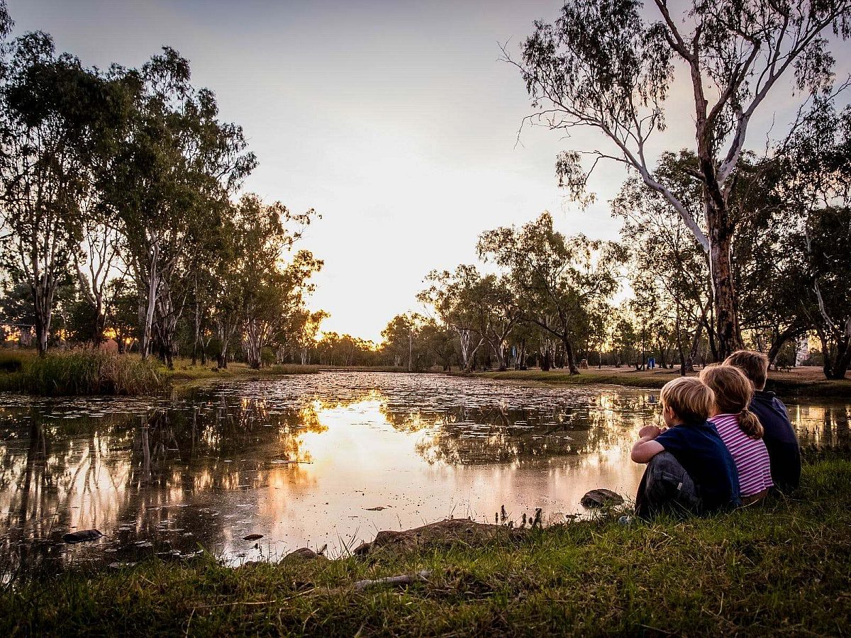 Tara Lagoon Parklands | Southern Queensland Country